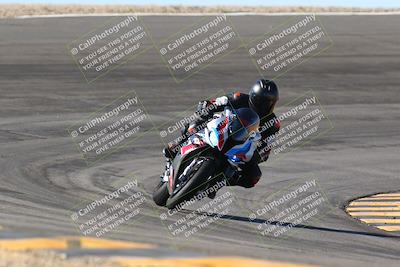 media/Jan-13-2024-SoCal Trackdays (Sat) [[9c032fe5aa]]/Bowl Exit Set 1 (1125am)/